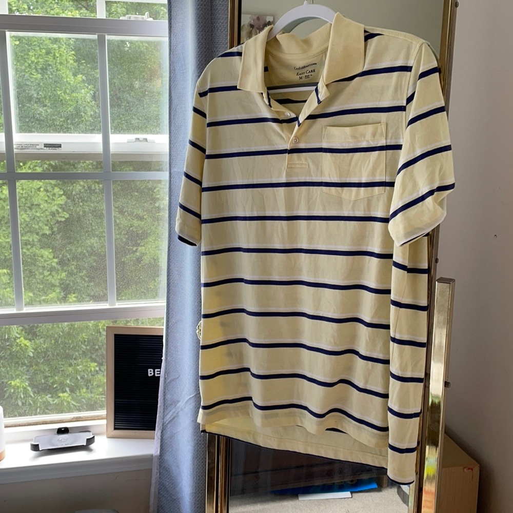 Light weight polo, pale yellow & horizontal design